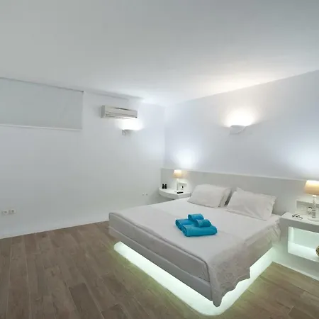 Samba Villa *